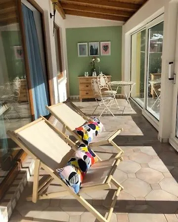 Villa Pool, Pokale, Sauna, Billard, Kirche U. Viel