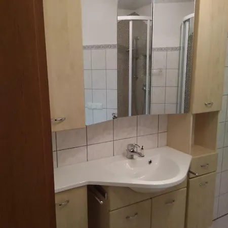 Pool, Pokale, Sauna, Billard, Kirche U. Viel Villa Vordernberg