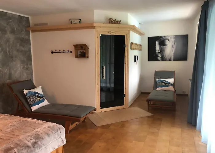 Pool, Pokale, Sauna, Billard, Kirche U. Viel * Vordernberg