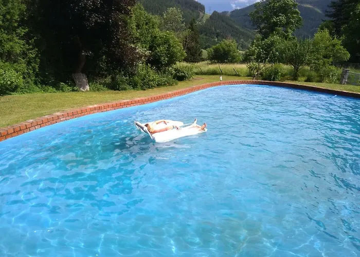 Pool, Pokale, Sauna, Billard, Kirche U. Viel Vordernberg