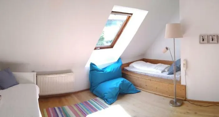 Pool, Pokale, Sauna, Billard, Kirche U. Viel * Vordernberg