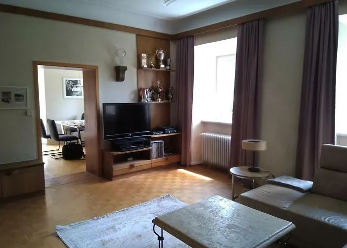 Ferienhaus Pool, Pokale, Sauna, Billard, Kirche U. Viel *